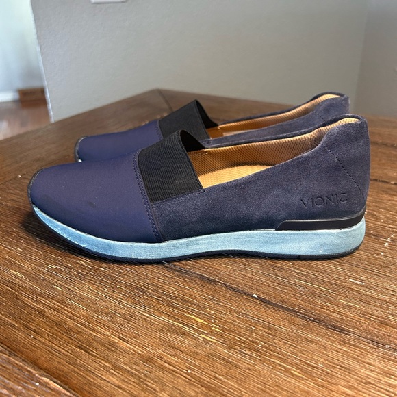 Vionic Cameo slip on shoes size 7 - Picture 7 of 11